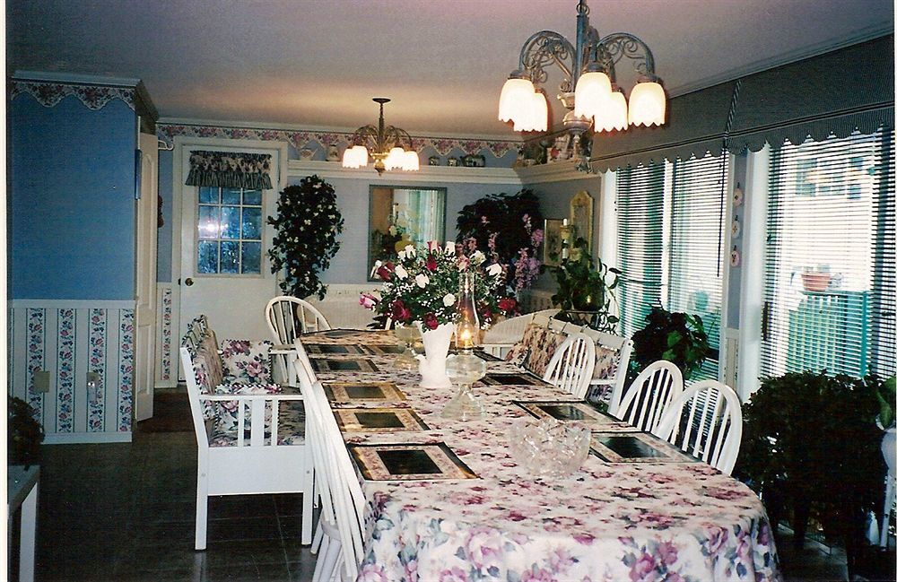 Bed and Breakfast Butler Creek House à Niagara-on-the-Lake Extérieur photo