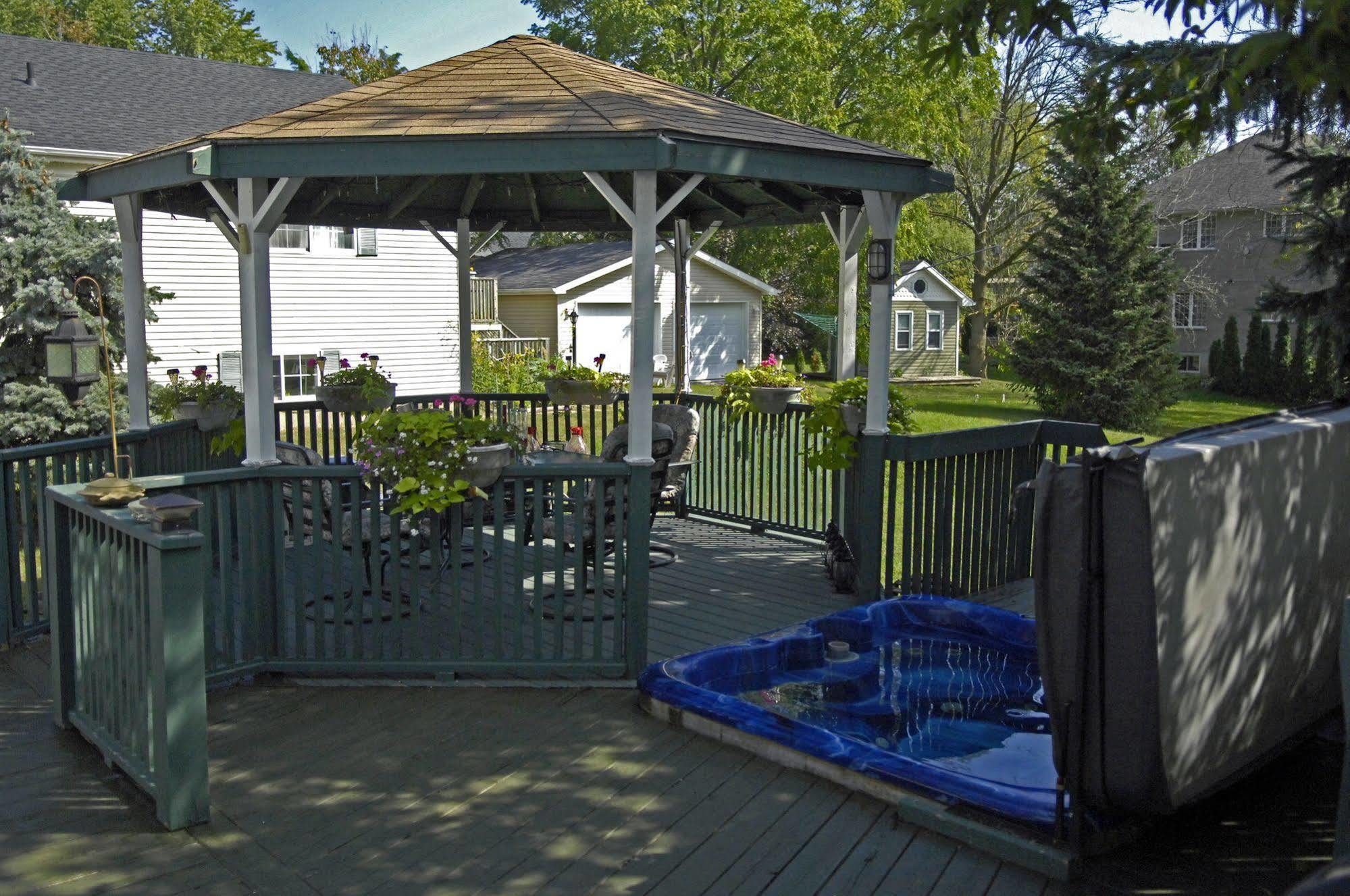 Bed and Breakfast Butler Creek House à Niagara-on-the-Lake Extérieur photo