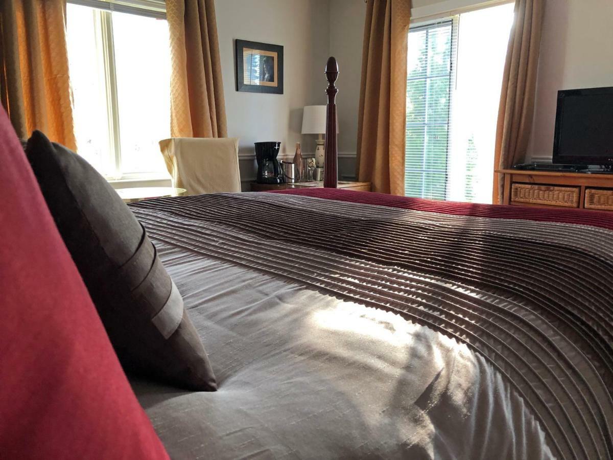 Bed and Breakfast Butler Creek House à Niagara-on-the-Lake Extérieur photo